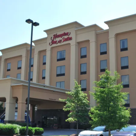 Hampton Inn & Suites Nashville @ Opryland Отели рядом с достопримечательностью «Опри Миллс»