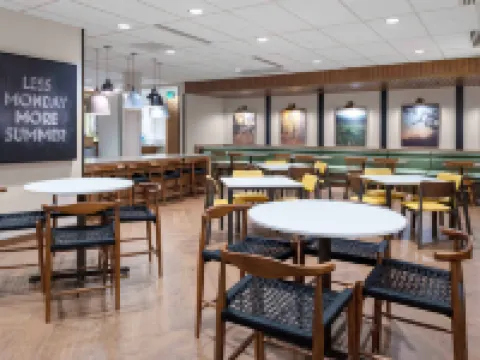 梅德福萬楓酒店及套房 杰克遜縣酒店