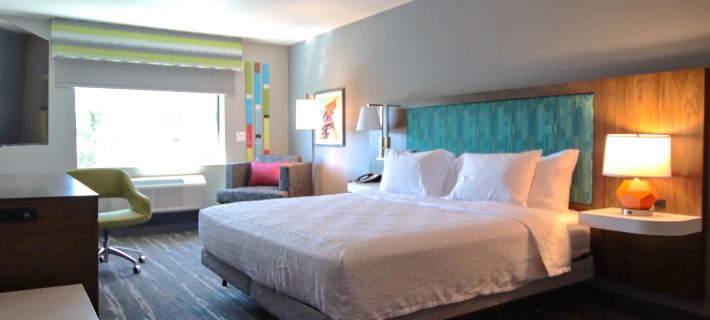 Hampton Inn by Hilton Lead Hotel di Lead