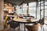 Moxy Dresden Neustadt - breakfast