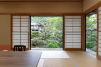 Kashiwagura Onsen Taishikan 木造地蔵菩薩半跏像 大平町指定文化財周辺のホテル