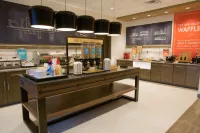 Hampton Inn by Hilton West Wichita Goddard - breakfast