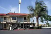 Days Inn by Wyndham Merced/Yosemite Area Hotels near 99 Cents plus