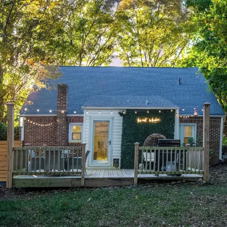 Ideal Ardmore Location;Game Room;Hot Tub;BoHo Chic