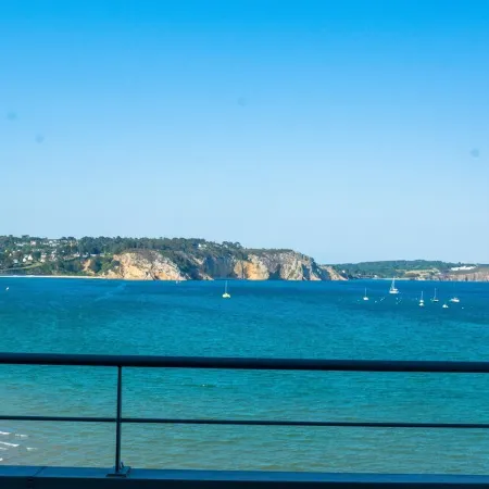 Sea view, flat for 4 people, free wifi