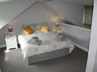 Pond View Cottage with Beautiful Views - Dog Friendly (Cosy and Tranquil) Các khách sạn ở Grimsby