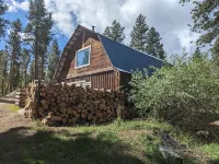 Unique Rustic and Renovated Barn in the Woods