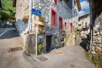 Superbe Maison vue lac Proche Suisse & Stations !