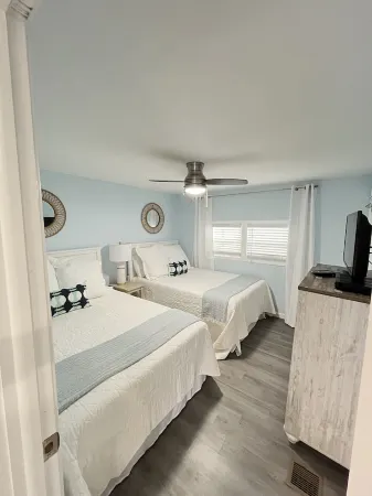 Dec-Feb Monthly/Weekly Rates, Homosassa River Home with Springs and Gulf Access