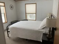 Oconto River Retreat II 芒廷酒店