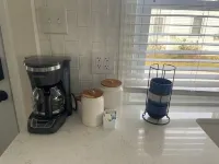 Charming 3-bedroom cottage with WiFi, AC in enjoyable North Cape May NJ