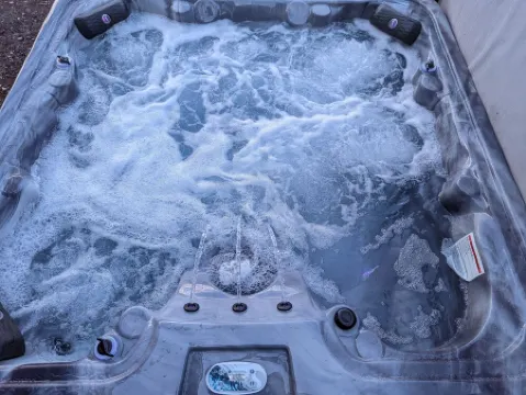 4Br Cabin w/ Hot Tub • Huge Deck & BBQ • Trails