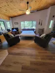 Newly updated Lake Almanor West home just minutes from the lake