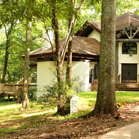 BRAND NEW: Pickwick Preserve Luxury Private Estate - 300 Acres on Pickwick Lake