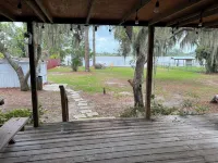 Beautiful Lake Front Retreat.