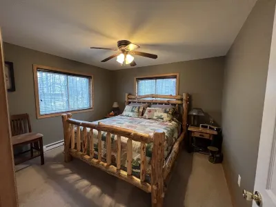 Wallenpaupack Lake Estates Mountain Retreat