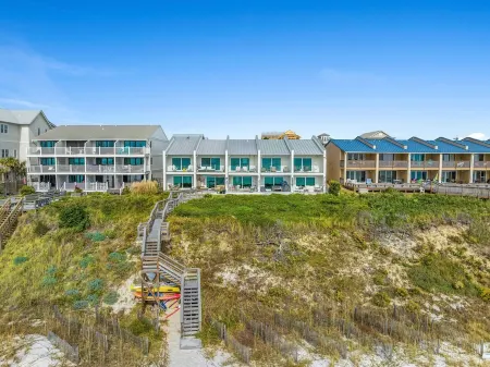 2 BR + Bunks - Gulf-Front Townhome on 30A!