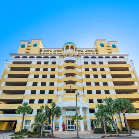 BEACHFRONT-Remodeled 200 + 5-star reviews-  Best LOCATION  River- 6th Floor
