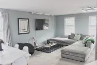 5 Bedroom Home, 13 mins away from Skyline Drive