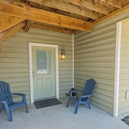Beachy Obx 2Bedrm-No Stairs-Close to Beach and Shops!