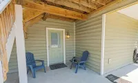 Beachy Obx 2Bedrm-No Stairs-Close to Beach and Shops! - Apartments