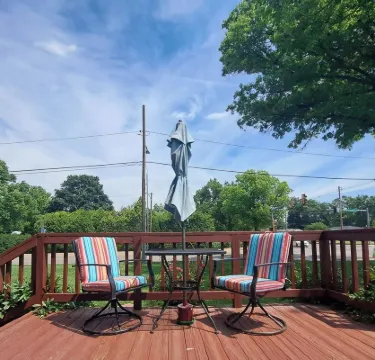 Sunny Arcadian Court Hotels in McPherson County