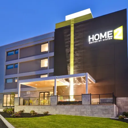 Home2 Suites by Hilton Portland Airport ME