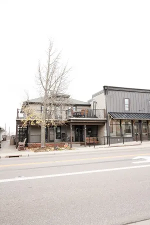 Wurthmann House Unit #2Your Home Away From Home