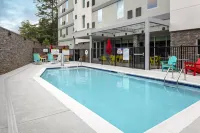 Home2 Suites by Hilton Salisbury - Swimmingpools