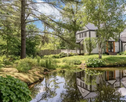 NEW Vermont Luxury in Woodstock Village: Private Home, Pond & Mountain Views