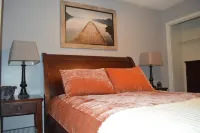 Theatre Room, Hot Tub & Fire-pit in South OP