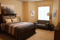 Luxury Basement Full Apartment with Private Entrance