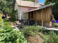 Location says it all. Glenwood Springs Colorado beautiful one bedroom apartment - 民泊