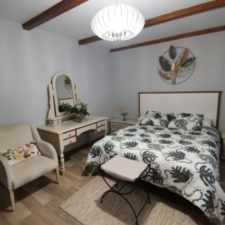 Finca Vista al Teide with private swimmingpool and jacuzzi, Wifi and Sat TV