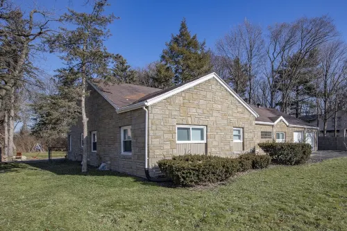 5bd-3 miles to ND-Theater-Arcade-Firepit