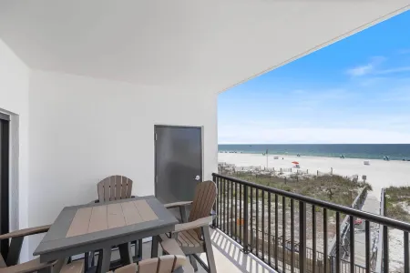 Amazing Grace - All the Comforts of Home!