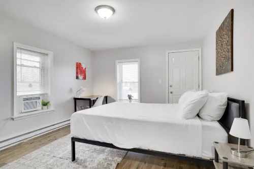 In Unit W&D Free Parking Fast Wifi 5 Min Downtown