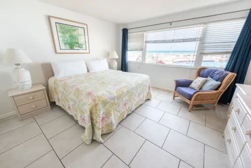 Direct Ocean / Pool Deck
