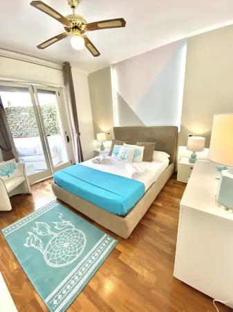 "MOTTOLA APARTMENT" GROUND FLOOR VILLA WITH TERRACE AT 200 MT FROM THE SEA