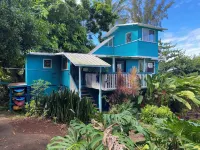 Beautiful suite with ocean view and sleeping 6 surrounded by lush gardens Hotel dekat Kona Historical Society