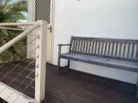 Beachside & Jetty View Apartment 7 (Sea Eagles Nest Apt)<br>