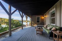 Breathtaking Lake & Mountain Views & Private Dock. Enjoyable Year Round!