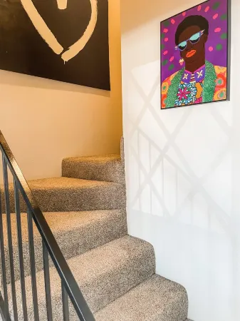 Cute Condo South of Centenary Отели рядом с достопримечательностью «R. W. Norton Art Gallery»