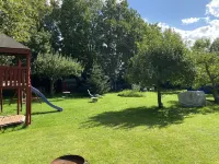 Vacation apartment "Kleine Möwe" with large garden in the heart of Pilsum