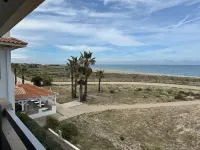 Appartement Front de mer Avec Piscine et Accès Direct Plage à Saint Cyprien