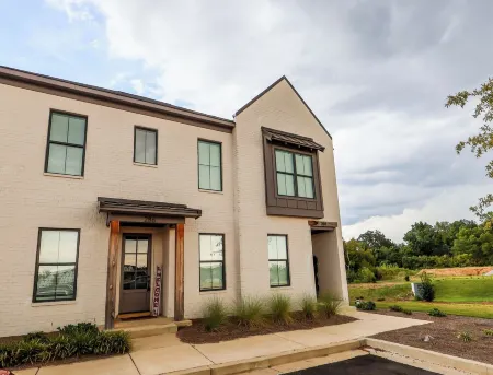 “Opulence in Oxford”