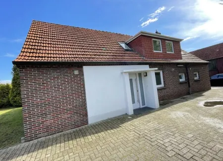 Large stylish vacation home in a rural idyll (near Hooksiel) Отели рядом с достопримечательностью «Wikingerschiff Tyrkir Hooksiel»