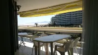 Apartment waterfront luxury building Canet Sud, parking and WIFI access