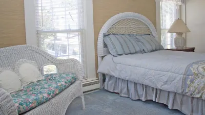 chief Smith Cove Lakefront Vacation Rental on Lake Winnipesaukee