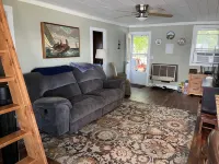 Delightful home on the shores of Saratoga Lake